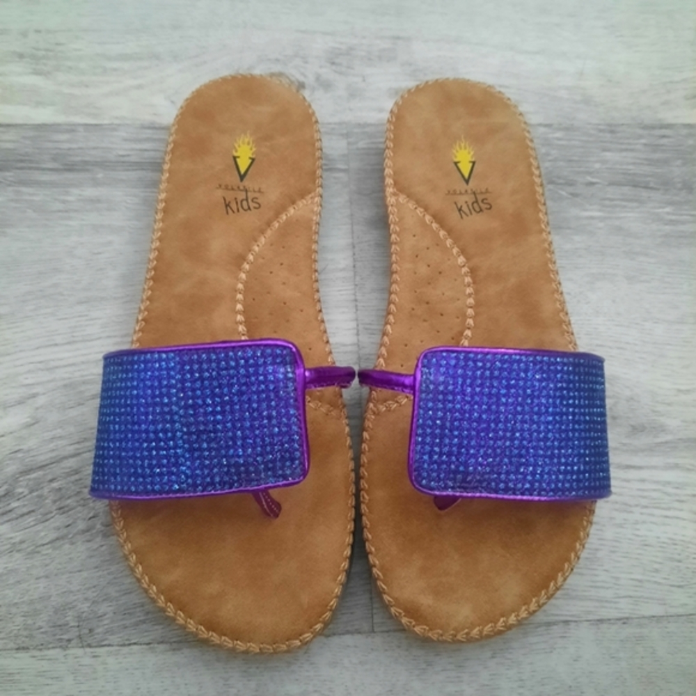 NEW Girls Sandals - Picture 2 of 6